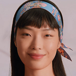 Twilly 《ブリッド・ドゥ・ガラ・アン・フルール&アイライナー